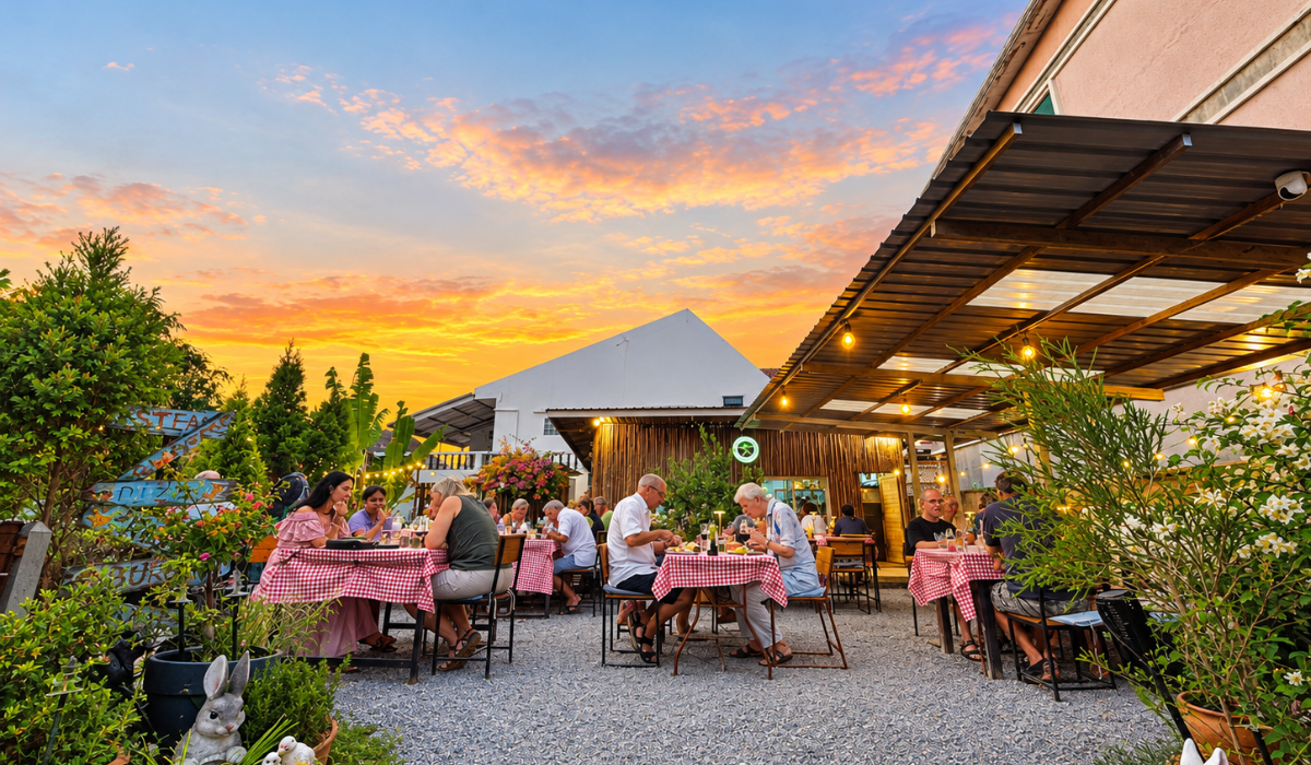  AUSSIE &amp; NZ STEAKS · GARDEN DINING · FREE PARKING 
 Dinner in the Garden 